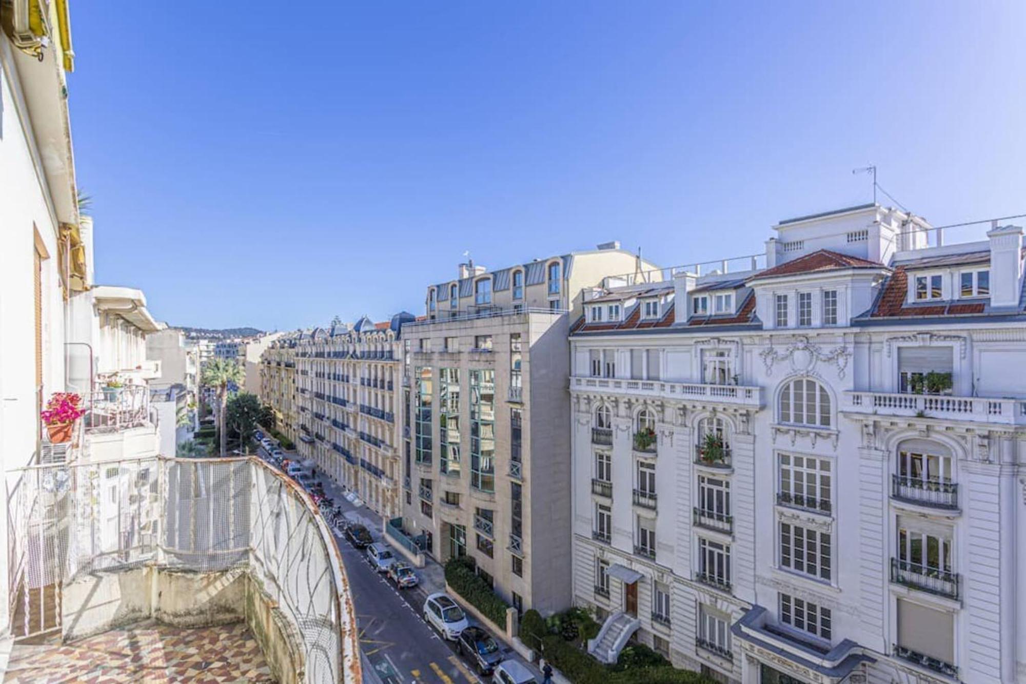 Fleurs 22 - City Center - Modern W Terrace 니스 외부 사진
