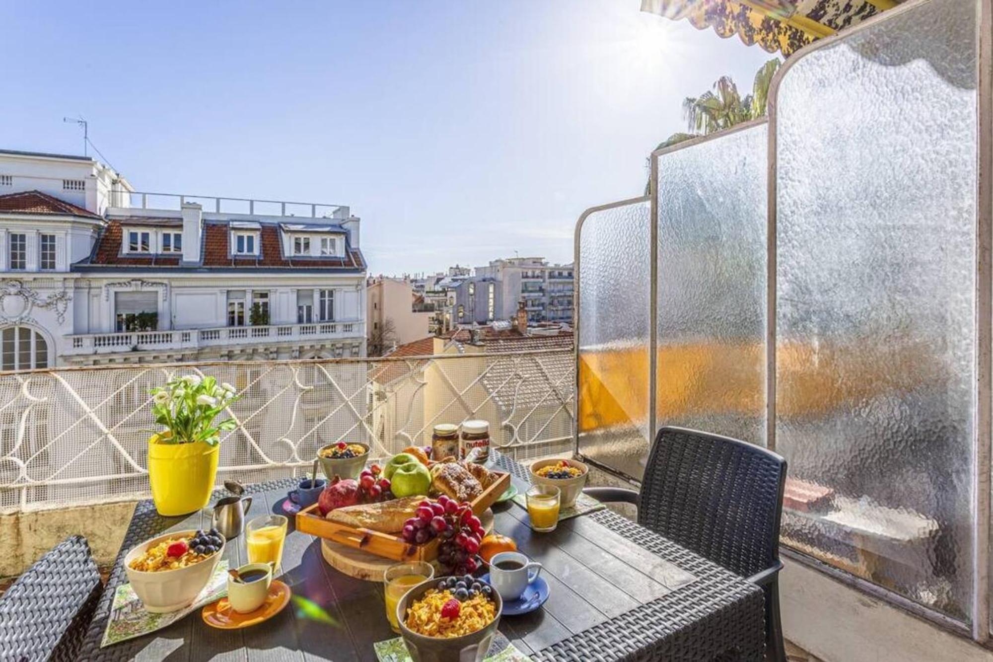 Fleurs 22 - City Center - Modern W Terrace 니스 외부 사진
